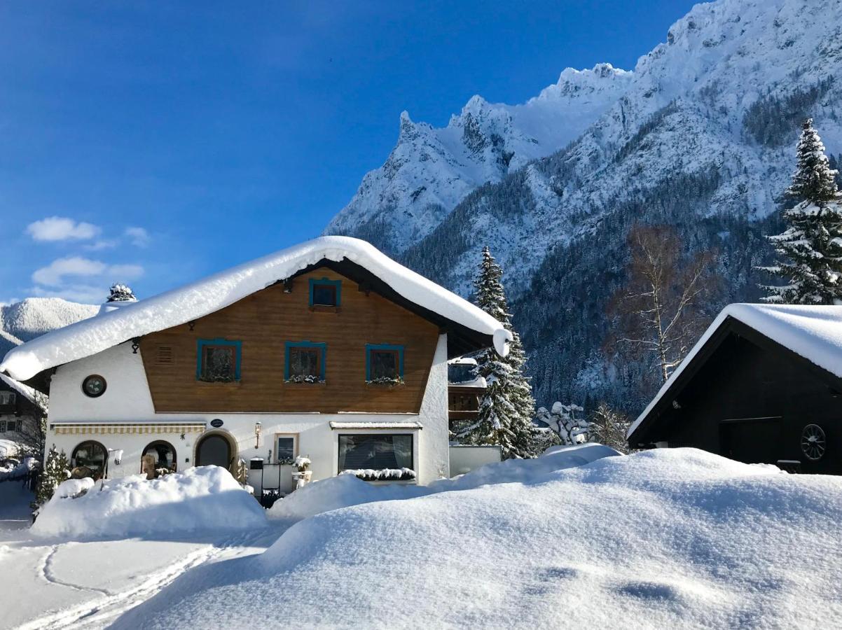 Gaestehaus Edlhuber Mittenwald Exterior foto